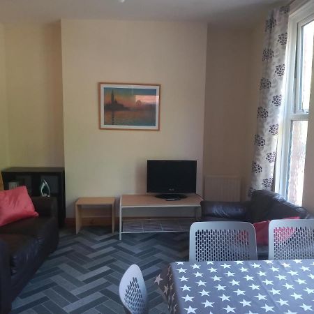 Room In Stranmillis Белфаст Екстер'єр фото